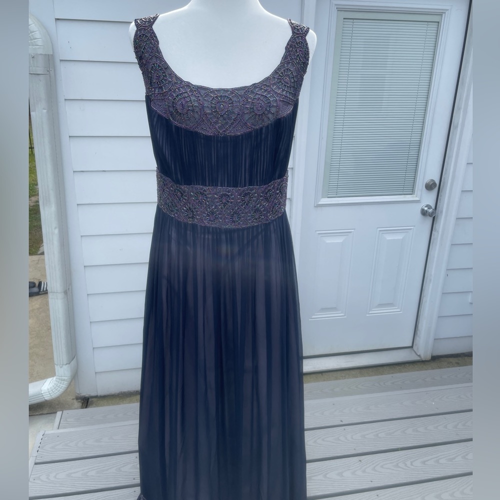 ADRIANNA PAPELL Formal Evening Gown